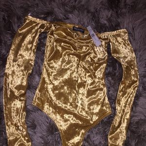 Gold bodycon top✨